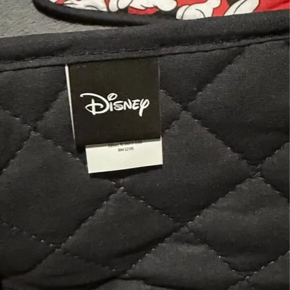 NEW 3pc Disney Mickey Mouse Kitchen Towel and Potholders Set - Picture 5 of 5